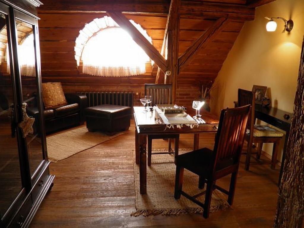 Dvur Olsiny -Hotel And Horse-Riding Karviná Eksteriør billede